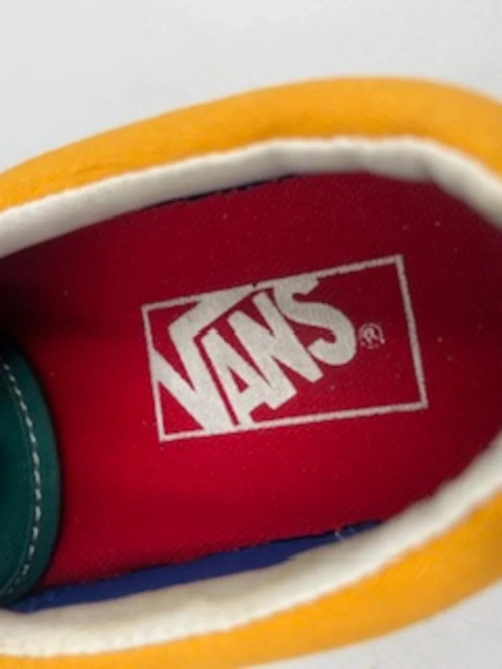 Vans Color Block Sneakers Unisex Women’s Sz 7 Men’s 5.5 low top shoes